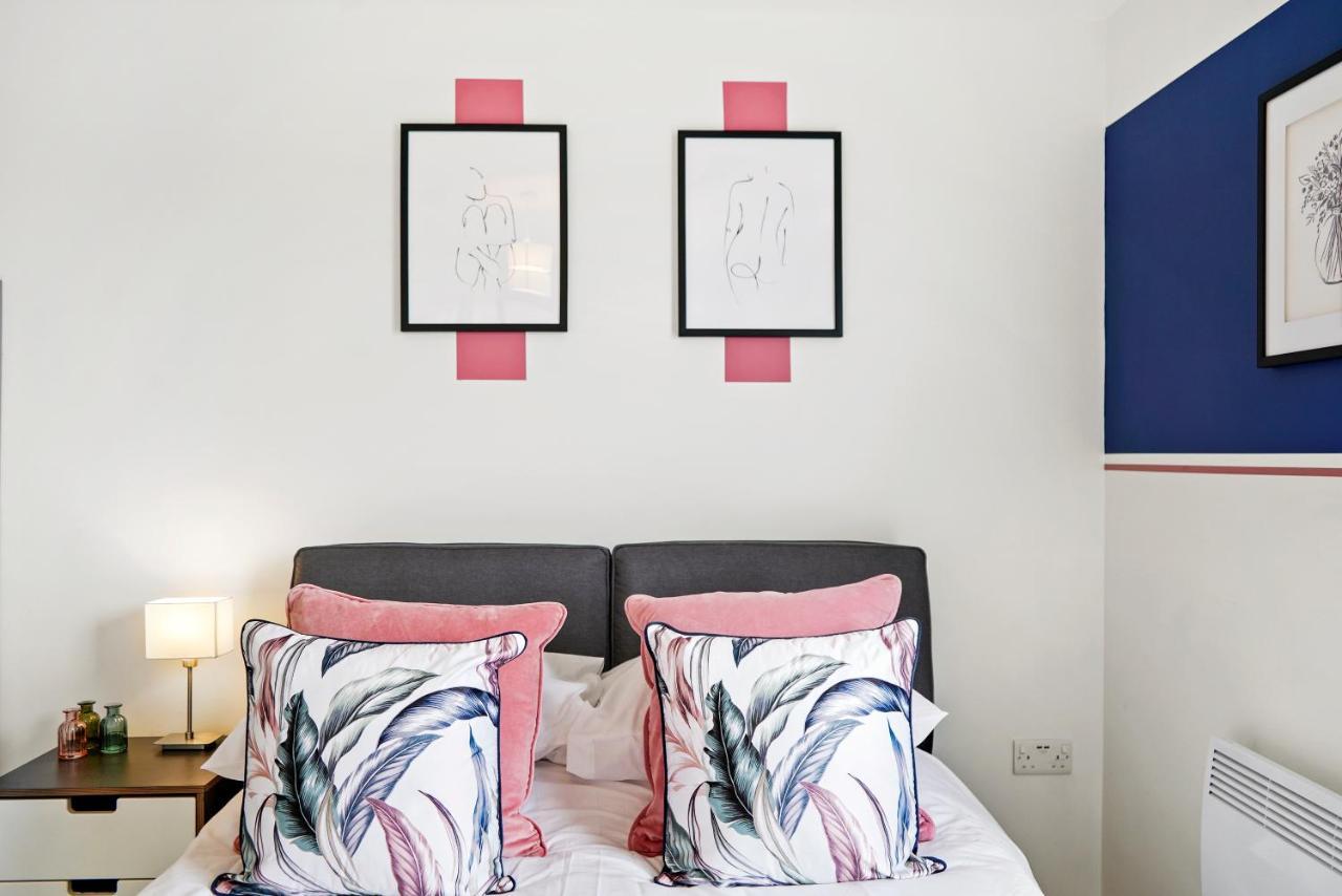 Stunning 2 Bedroom Apartment Leeds  Ngoại thất bức ảnh