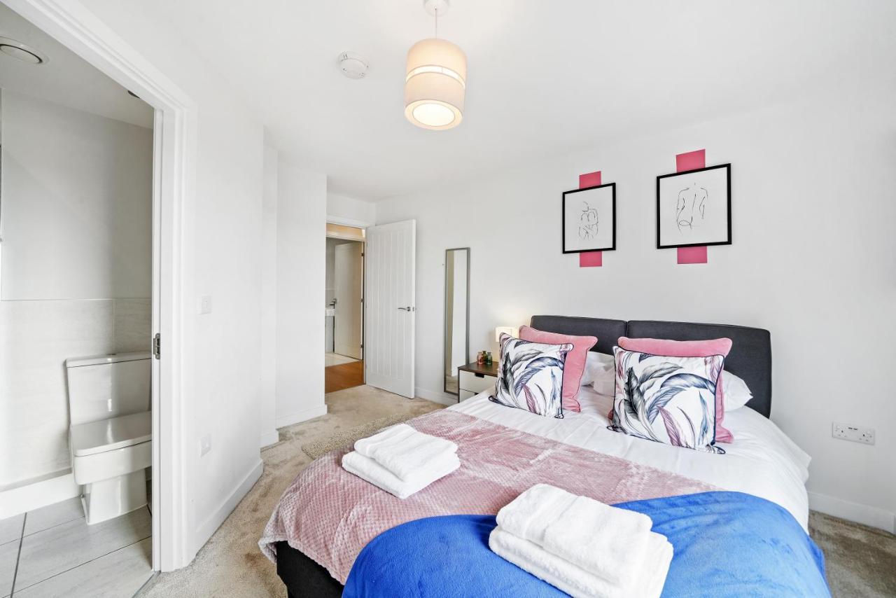 Stunning 2 Bedroom Apartment Leeds  Ngoại thất bức ảnh